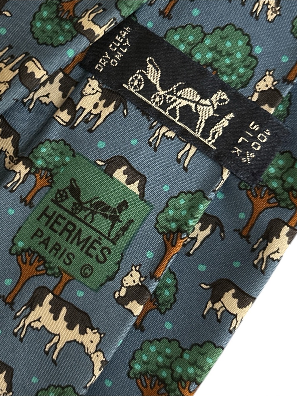 HERMES silk tie